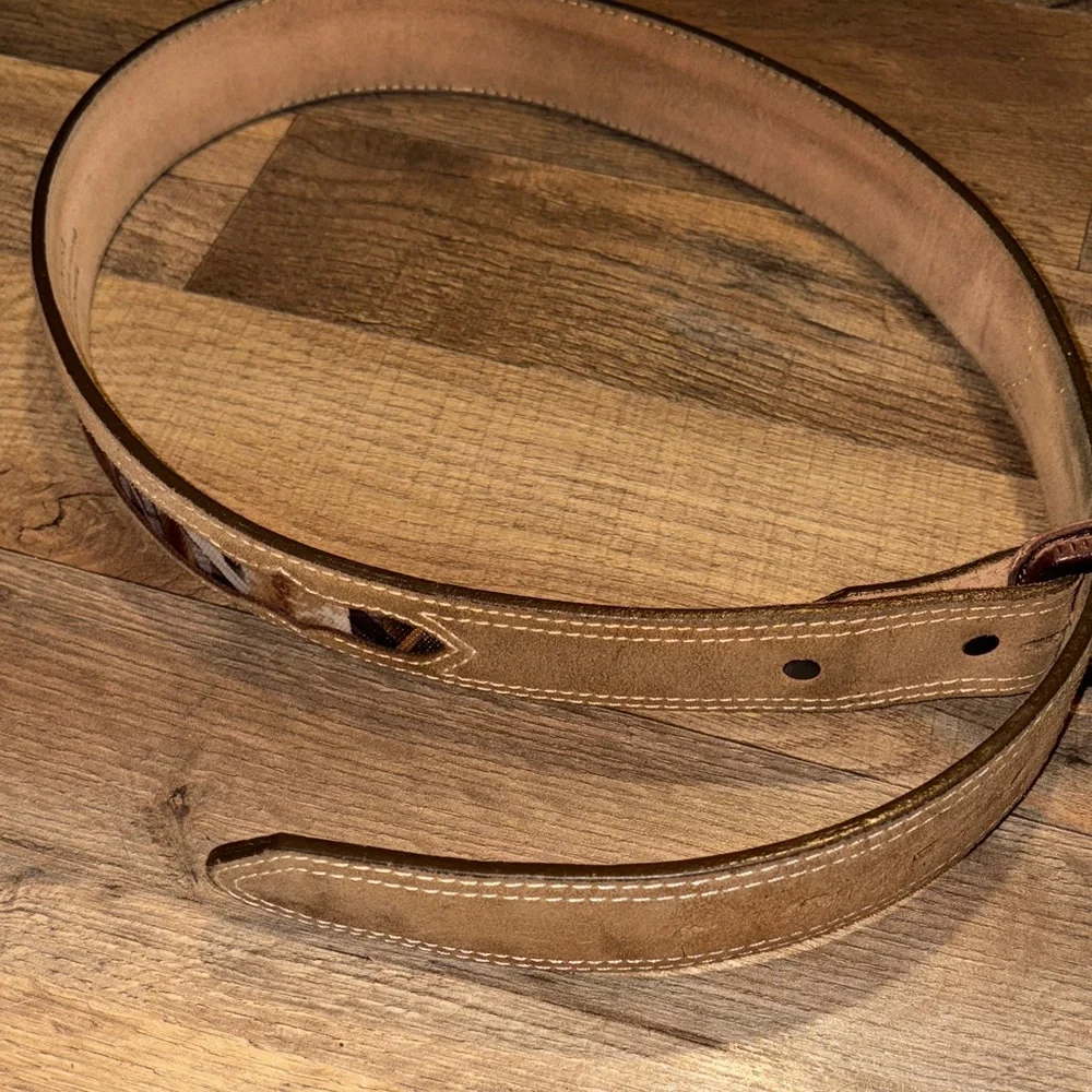 Justin Brand Tan Leather Belt with Camouflage Accent Size 34 Unisex Men or Women - Picture 2 of 13